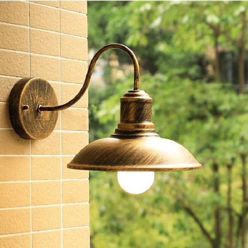 مصابيح جدارية أمريكية خارجية ب - مراجعة Outdoor Lighting Bronze وسعره